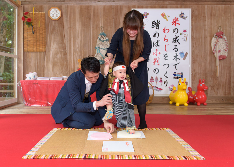 【飯盛神社での餅踏み】流れと内容｜福津市 ヤスタカ写真事務所